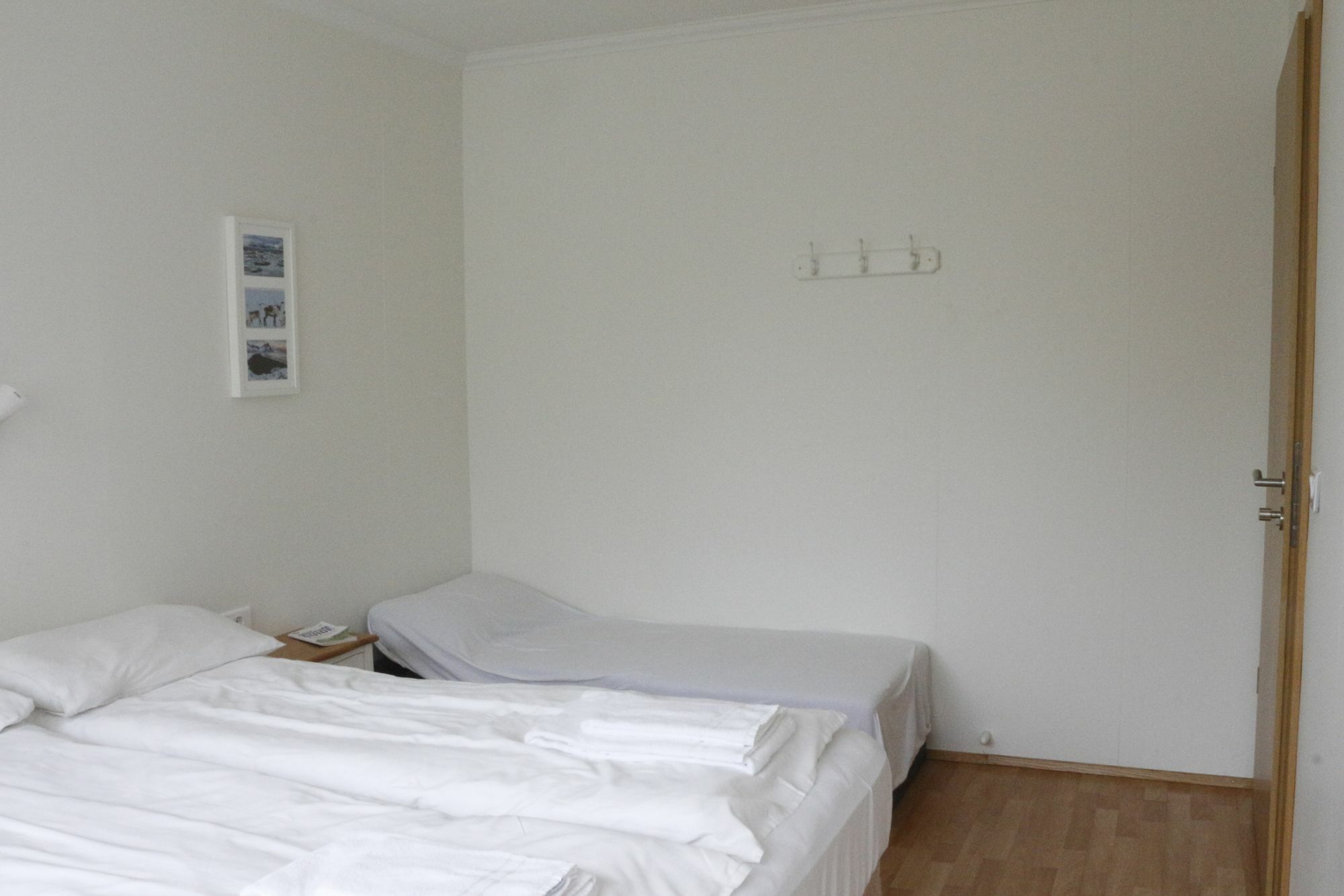 Guesthouse Marina Travel Хофн Экстерьер фото