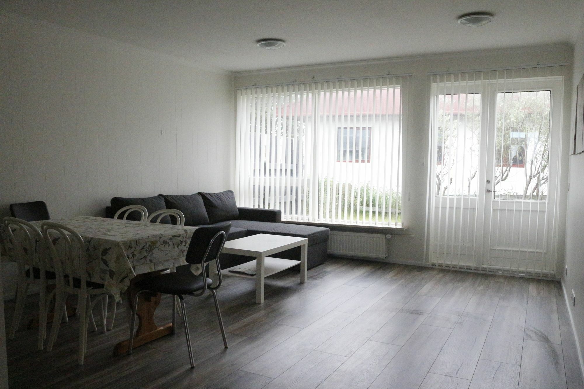 Guesthouse Marina Travel Хофн Экстерьер фото